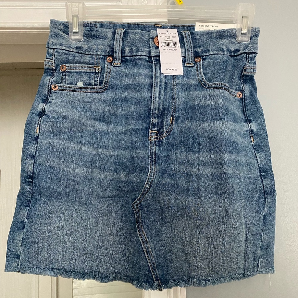 American Eagle curvy stretch jean skirt